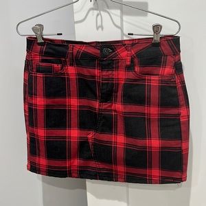 Plaid skirt
